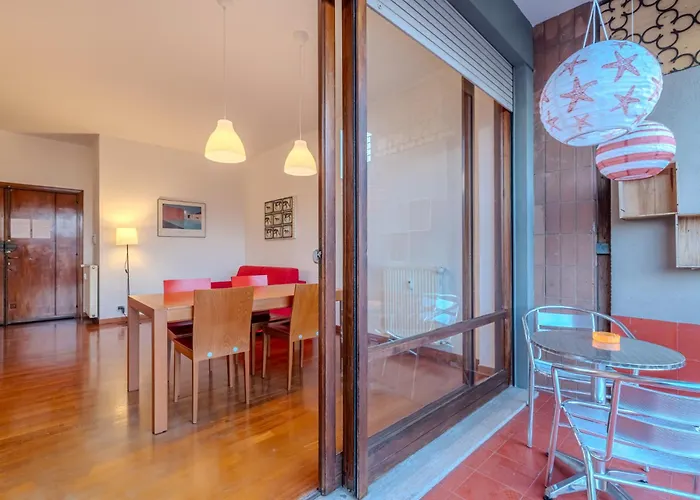 Vatican, 2 Bedrooms With Terraces And Garage