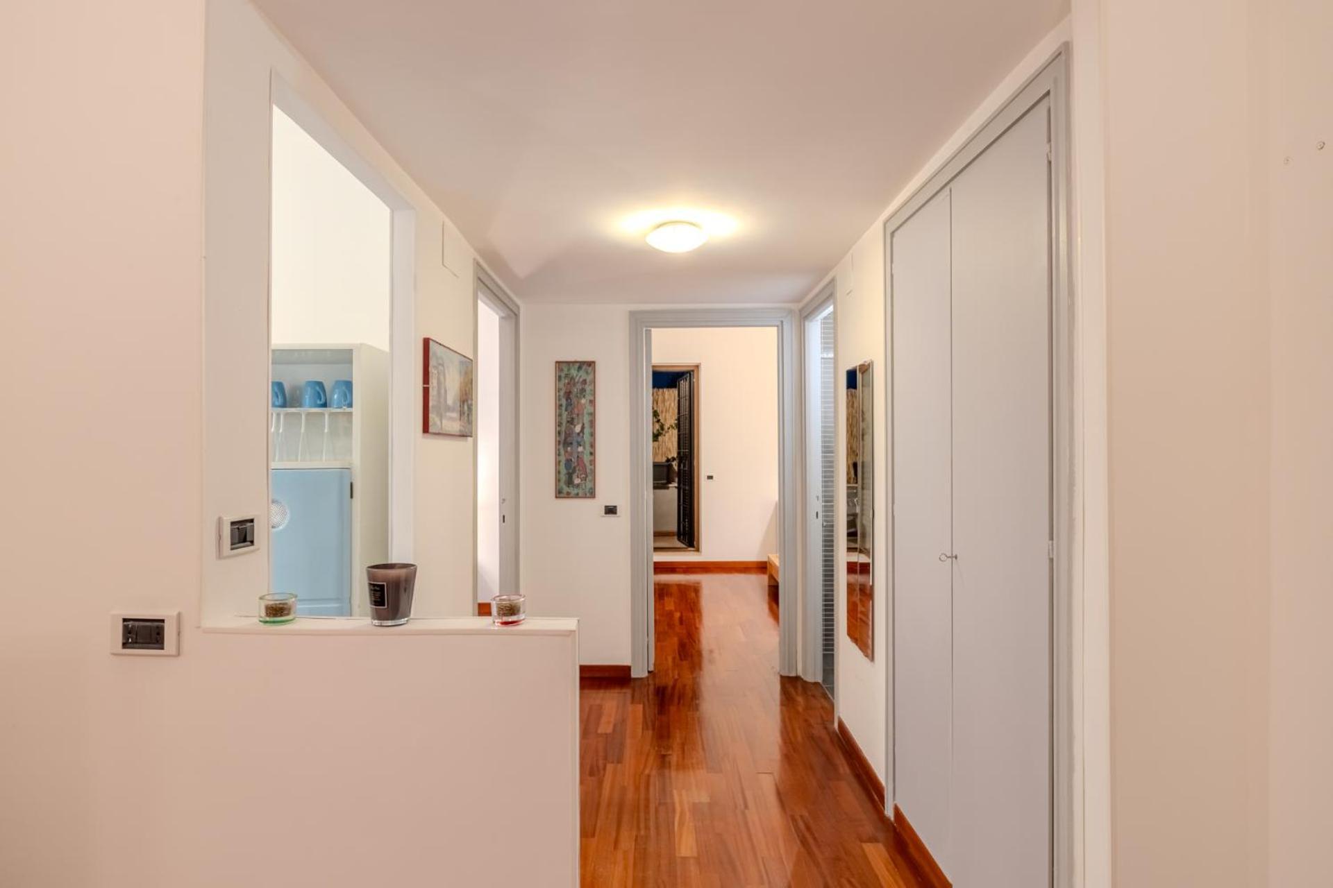 Apartment Vatican, 2 Bedrooms With Terraces And Garage